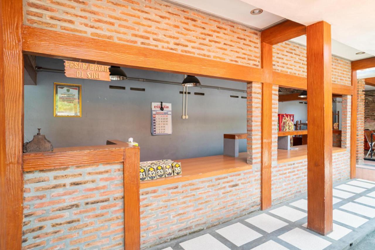 Reddoorz @ Panglima Sudirman Madiun Hotel Exterior photo